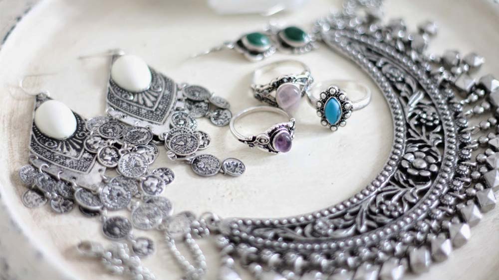 Things you should be aware of when you are buying jewellery online
